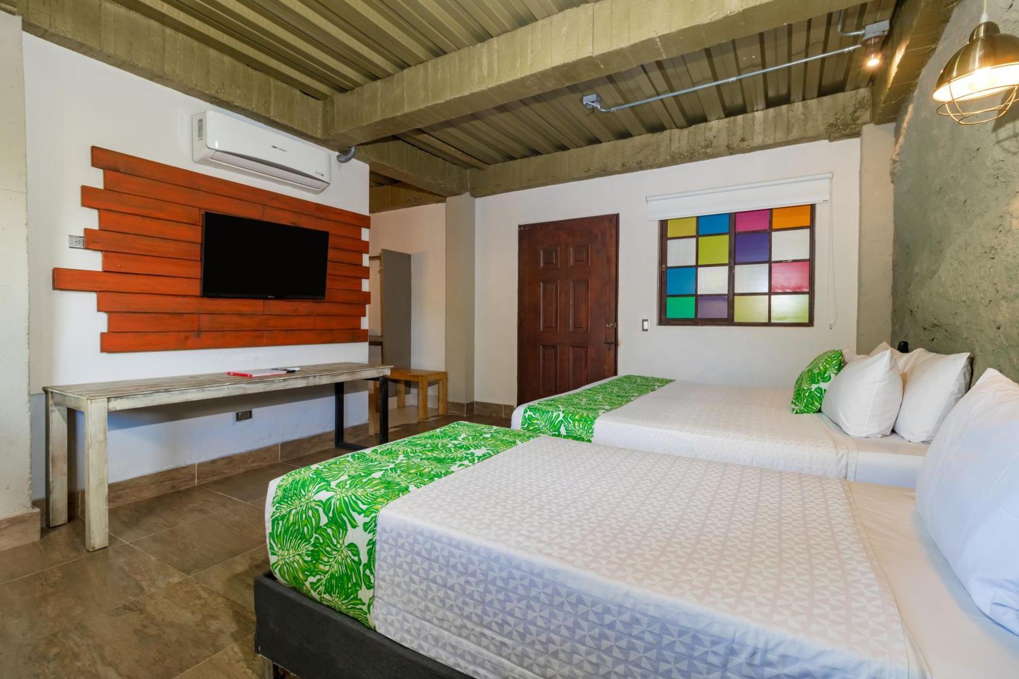 Nq Hotel Orinoquia Granja Campo Alegre 외부 사진