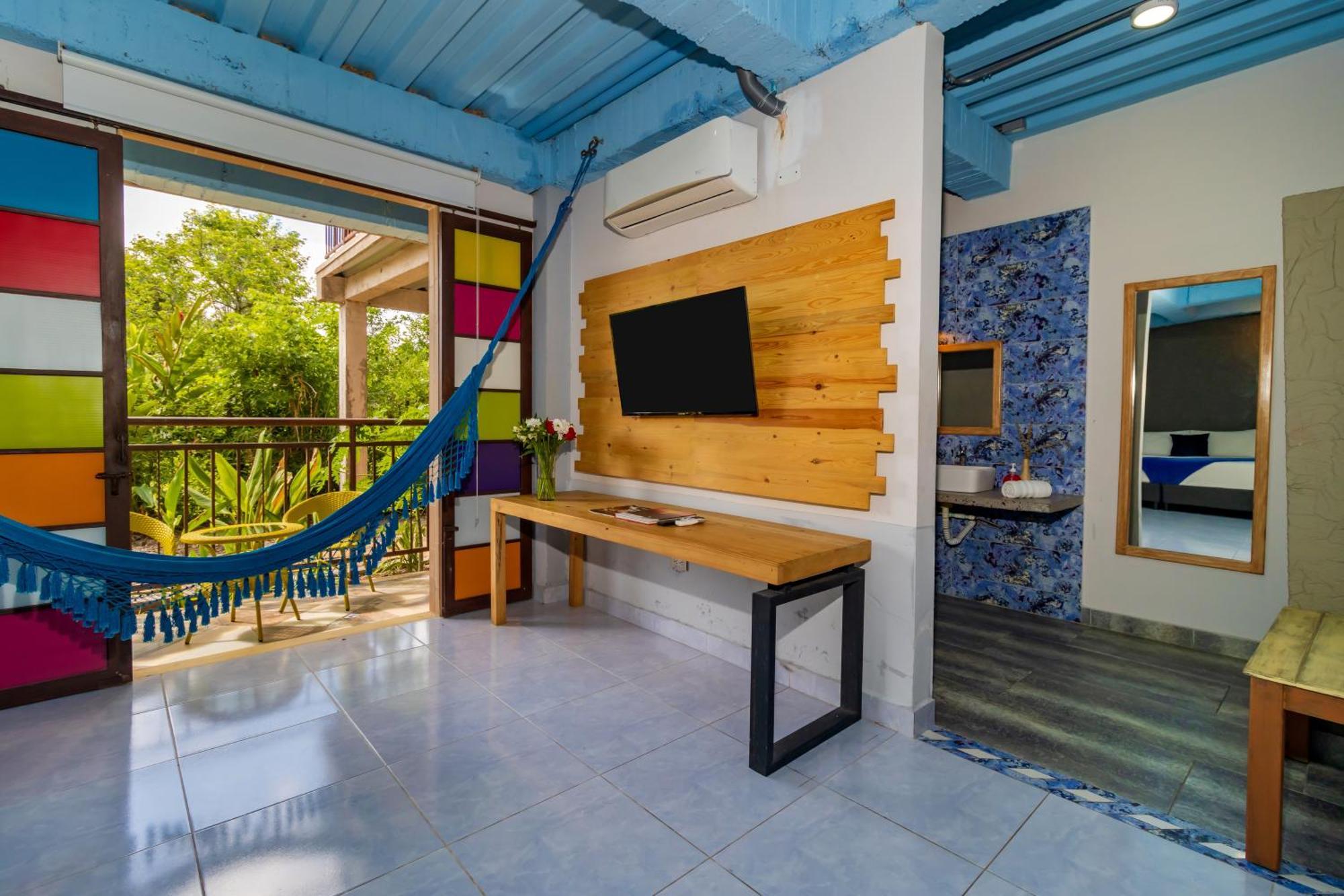 Nq Hotel Orinoquia Granja Campo Alegre 외부 사진
